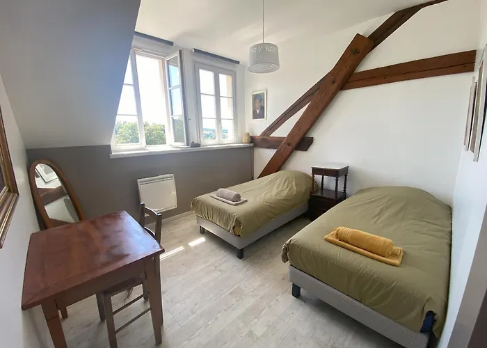 Le Grimaubois Апартаменты *